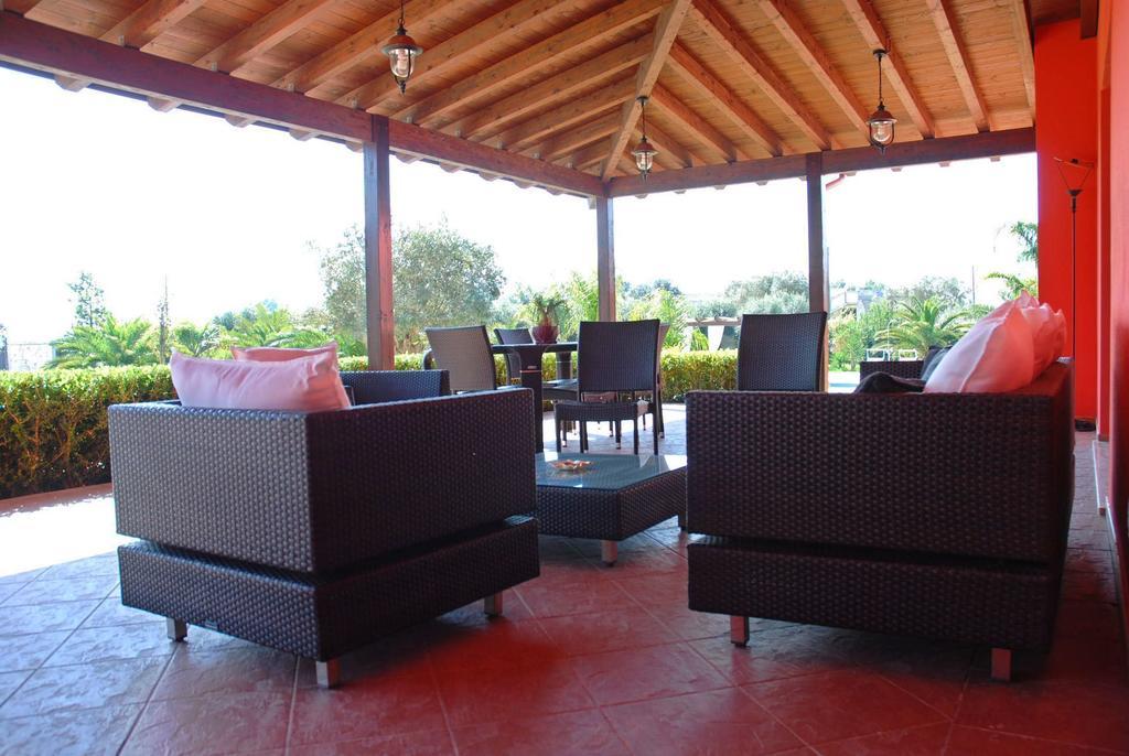 Pozzillo San Rocco Bed & Breakfast Arnesano Dış mekan fotoğraf